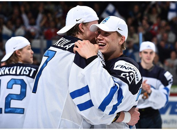 Финны завоевали золото молодежного чемпионата мира по хоккею