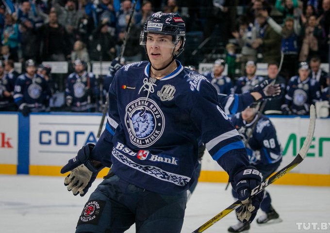 20-летний белорус подписал 3-летний контракт новичка с клубом НХЛ